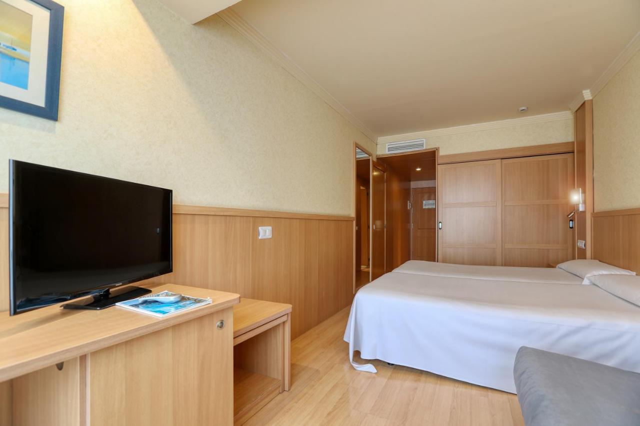 Hotel Guitart Central Park Aqua Resort Lloret de Mar Esterno foto