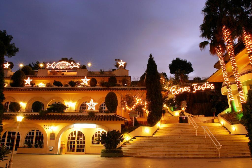 Hotel Guitart Central Park Aqua Resort Lloret de Mar Esterno foto