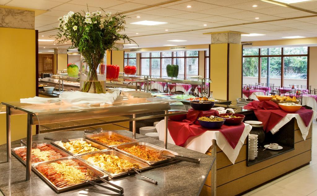 Hotel Guitart Central Park Aqua Resort Lloret de Mar Esterno foto