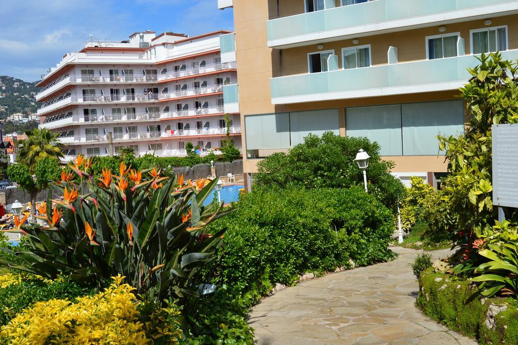 Hotel Guitart Central Park Aqua Resort Lloret de Mar Esterno foto