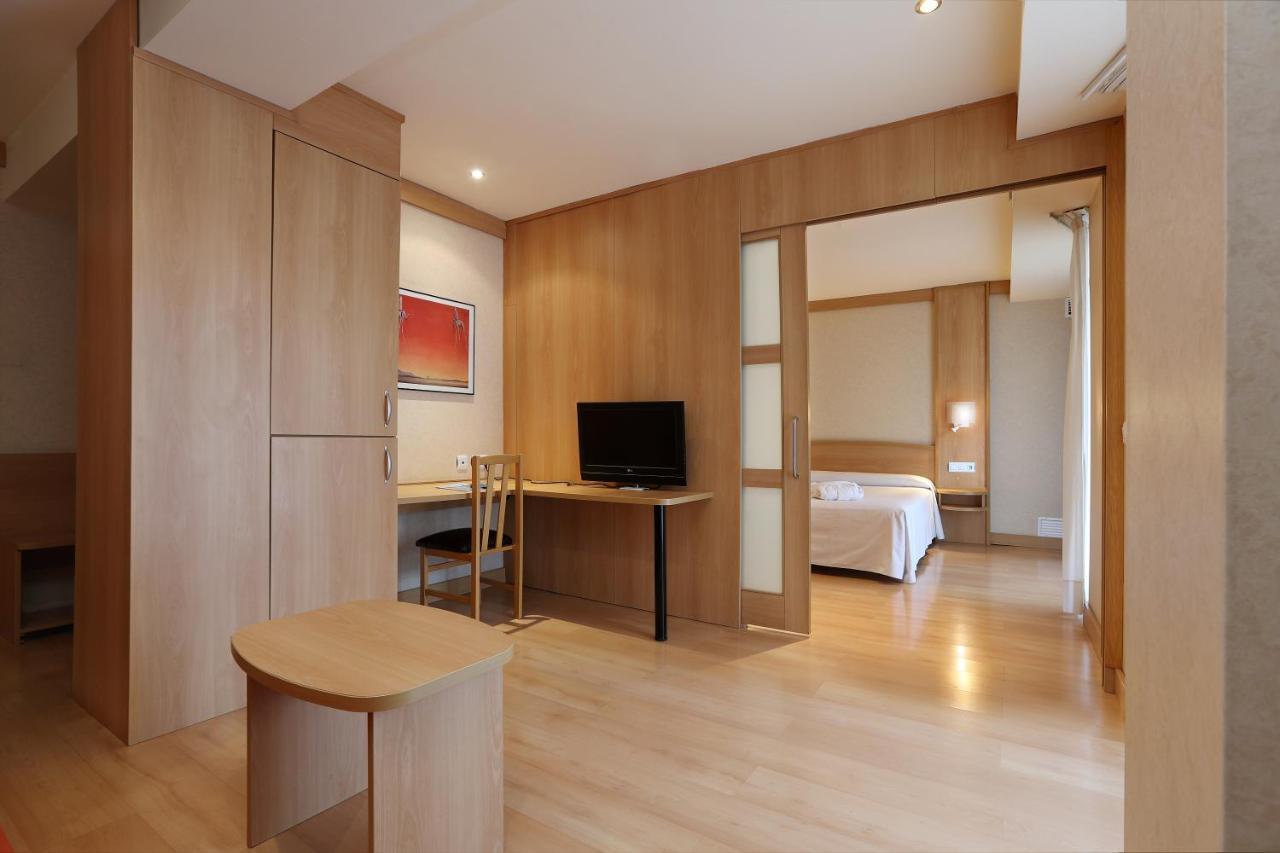 Hotel Guitart Central Park Aqua Resort Lloret de Mar Esterno foto