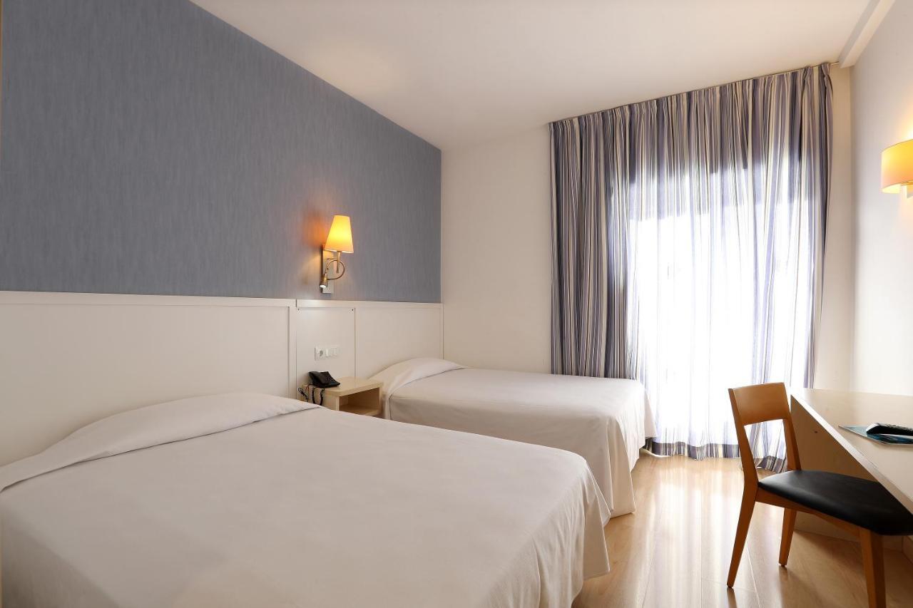 Hotel Guitart Central Park Aqua Resort Lloret de Mar Esterno foto